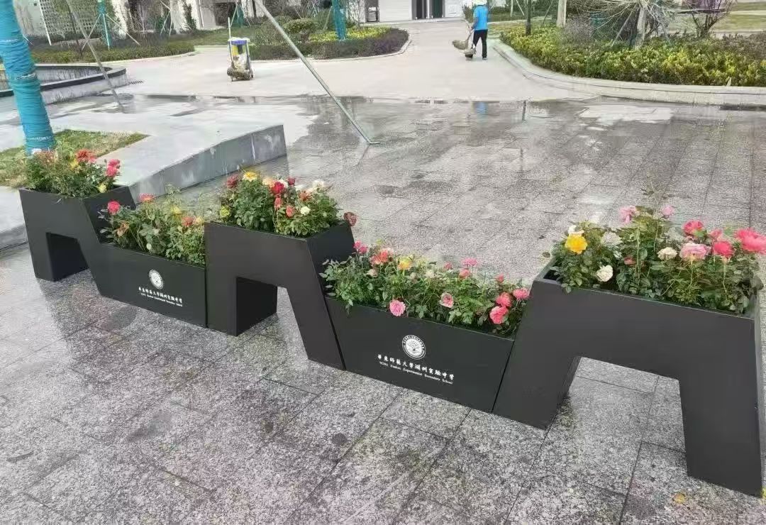 湛江“菠萝的海·红树林之城”鼎龙湾国际海洋度假区售楼部及滨海花箱定制项目：泉州良一工艺品有限公司标杆工程案例
