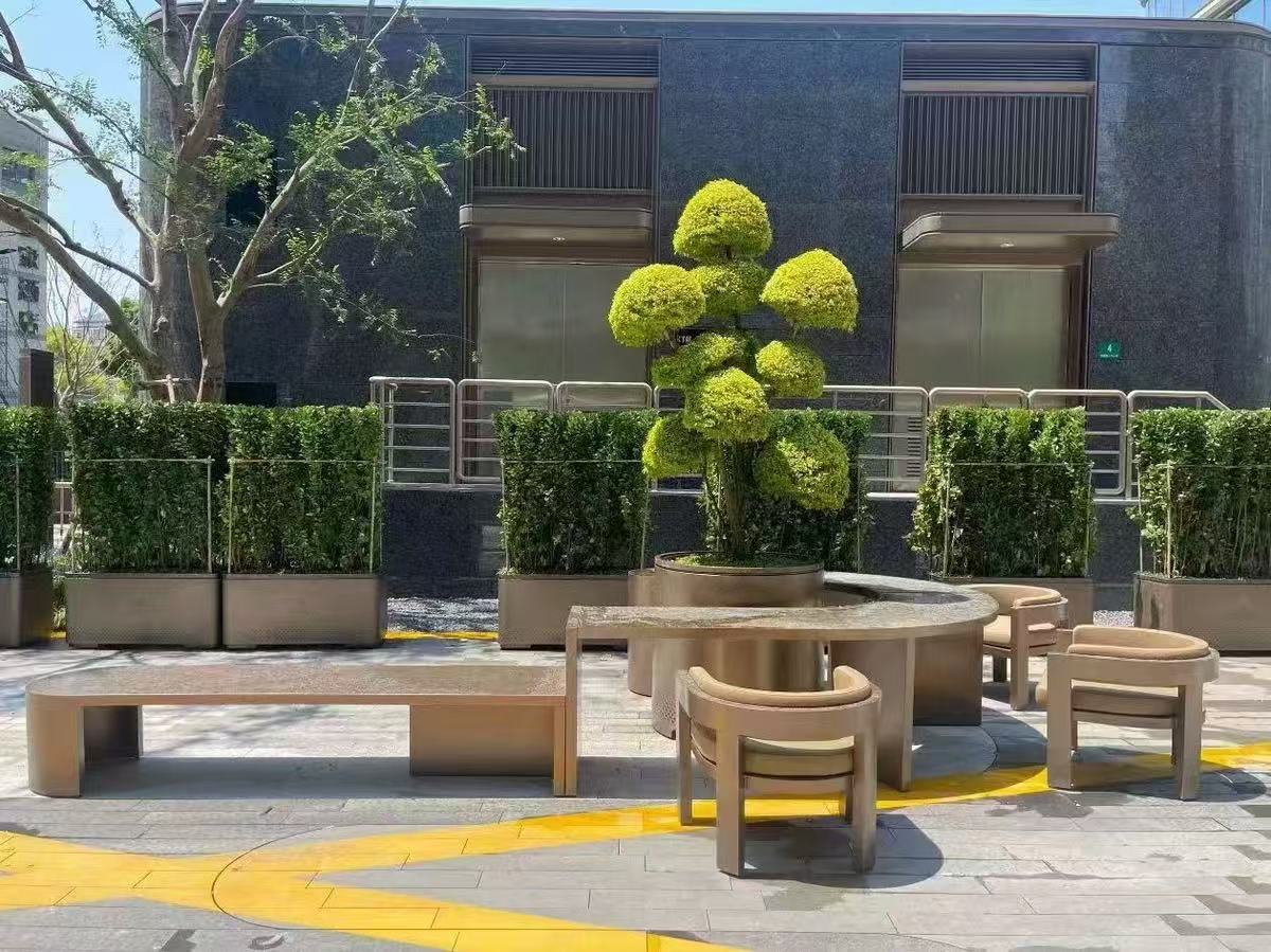 佛山“功夫之城·美食之都”岭南天地及千灯湖花箱定制项目：泉州良一工艺品有限公司标杆工程案例