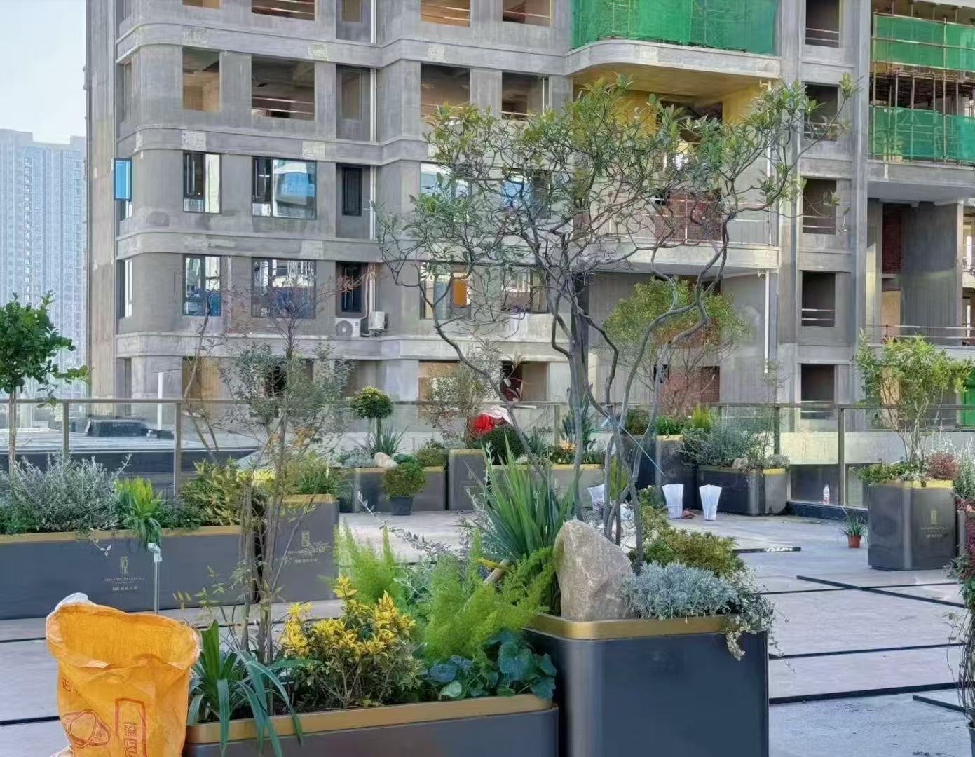淄博“稷下烟火”齐文化街区及八大局便民市场花箱定制项目：泉州良一工艺品有限公司标杆工程案例